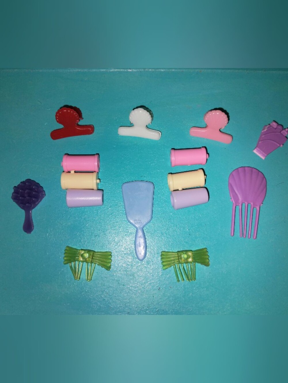 Barbie doll Salon Hair accessories 80s
